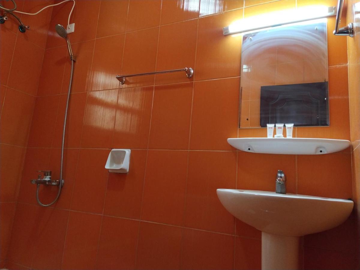 Super Oyo 107 Al Areen Hotel Apartments Shāhiq Exterior foto